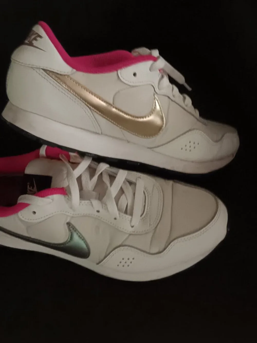 Nike shoes